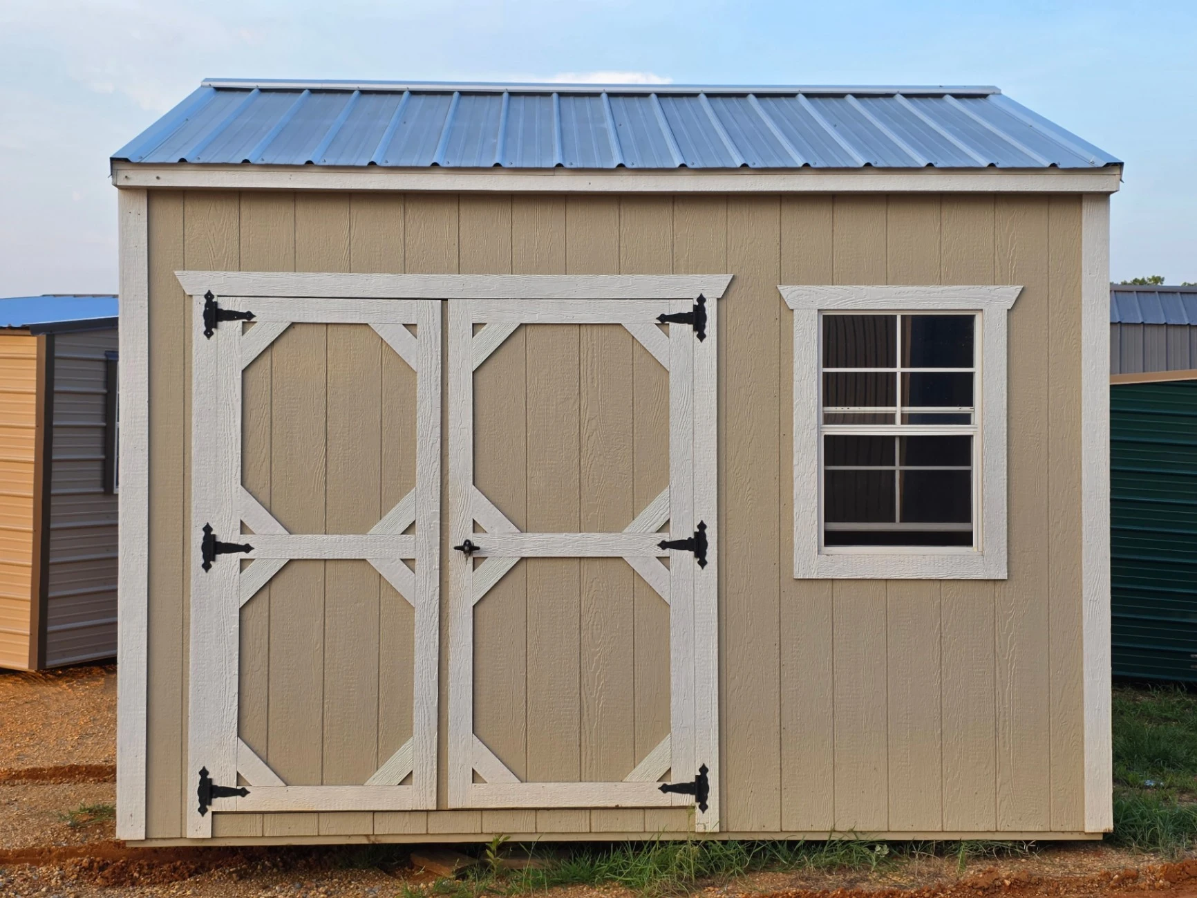 10x12 Pro Utility Side Painted